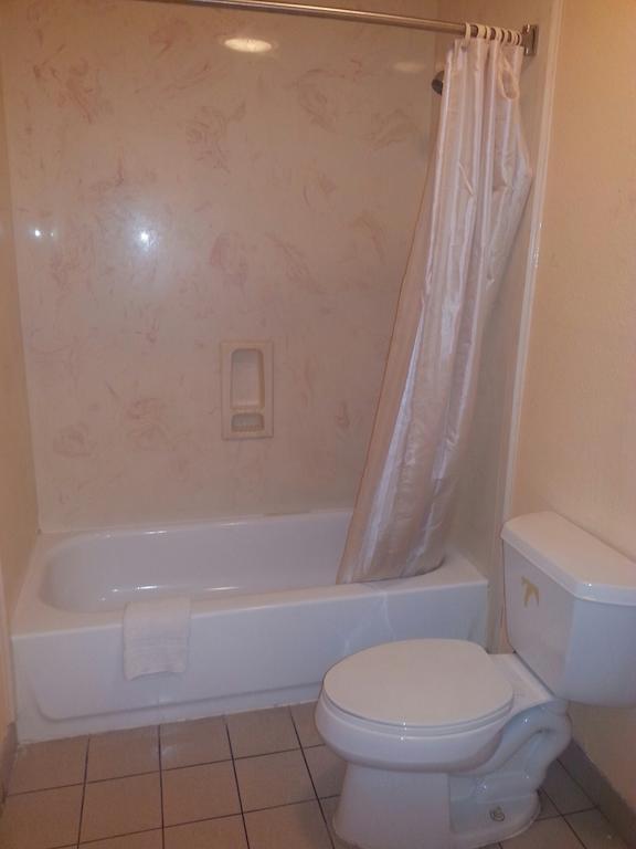 هيوستن Deluxe Inn Motel الغرفة الصورة